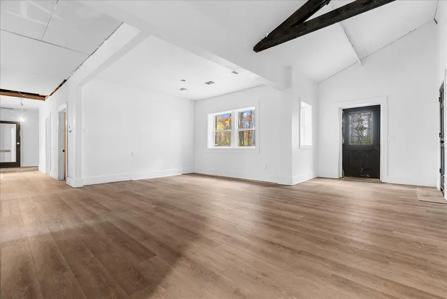 5323 Ann Arbor Road, Jackson, MI 49201 - Image #2