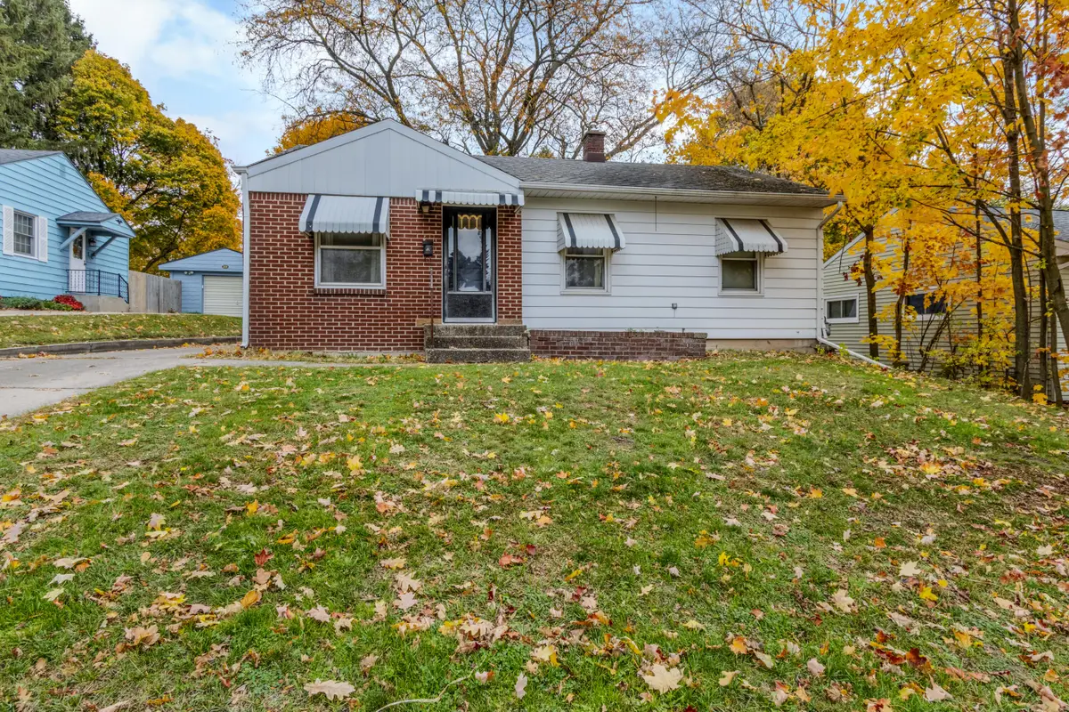 1824 Herrick Avenue Ne, Grand Rapids, MI 49505 - Image #1