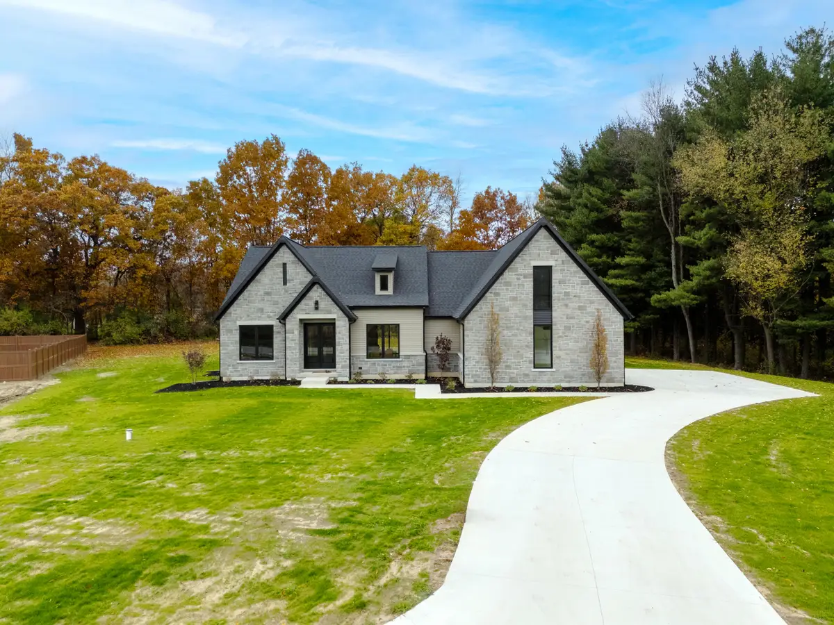 6219 Medinah Lane, Kalamazoo, MI 49004 - Image #1