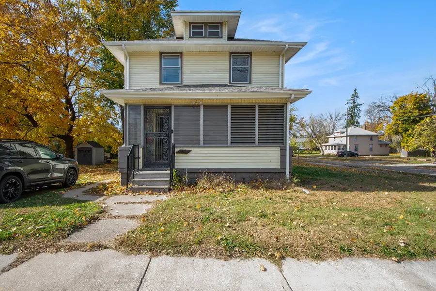 1402 Carl Breeding Way, Jackson, MI 49203 - Image #2