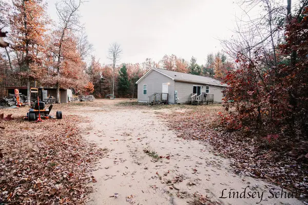 9060 E 48th Street, Newaygo, MI 49337