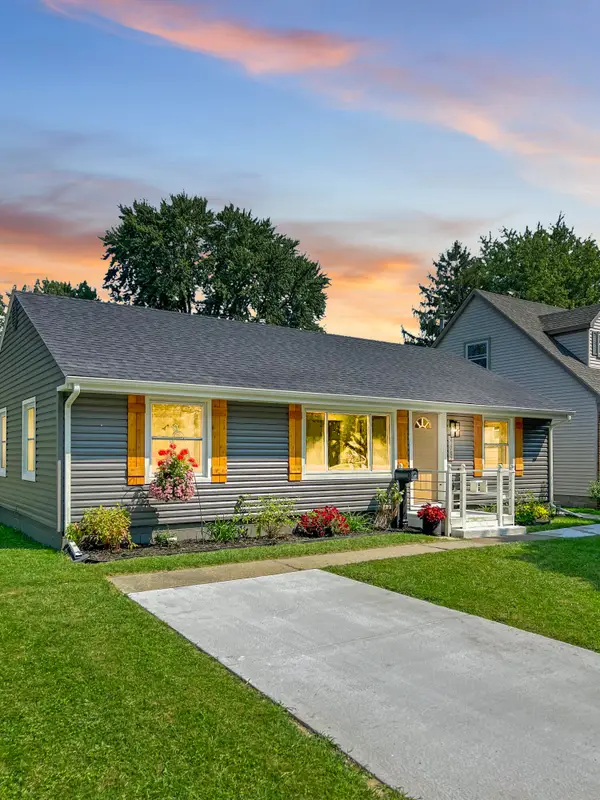 21705 Lange Street, Saint Clair Shores, MI 48080