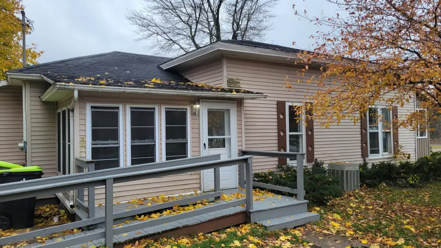 726 N Lafayette Street, Greenville, MI 48838 - Image #2