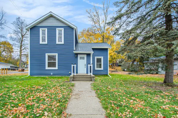 216 S Center Street, Stockbridge, MI 49285