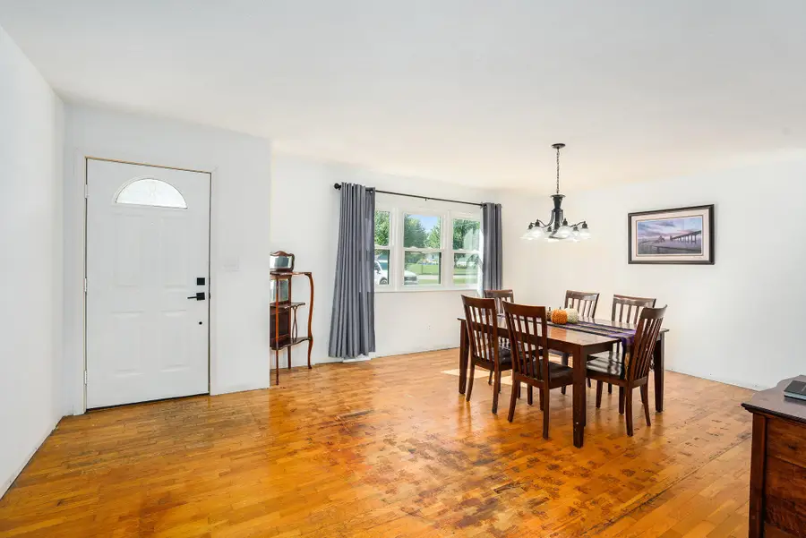 2511 Heath Drive, Niles, MI 49120 - Image #2