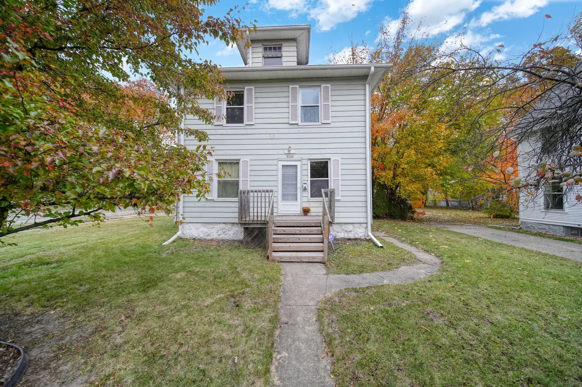 920 Wildwood Avenue, Jackson, MI 49202 - Image #1
