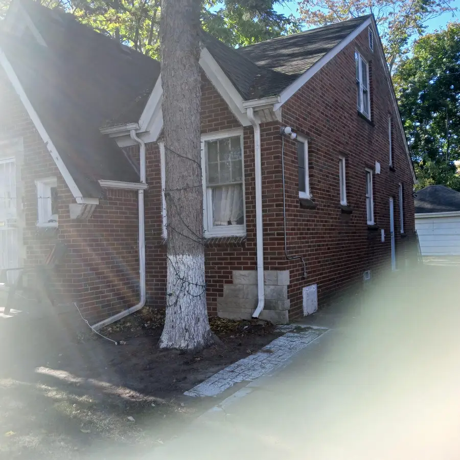 16201 Fielding Street, Detroit, MI 48219 - Image #3