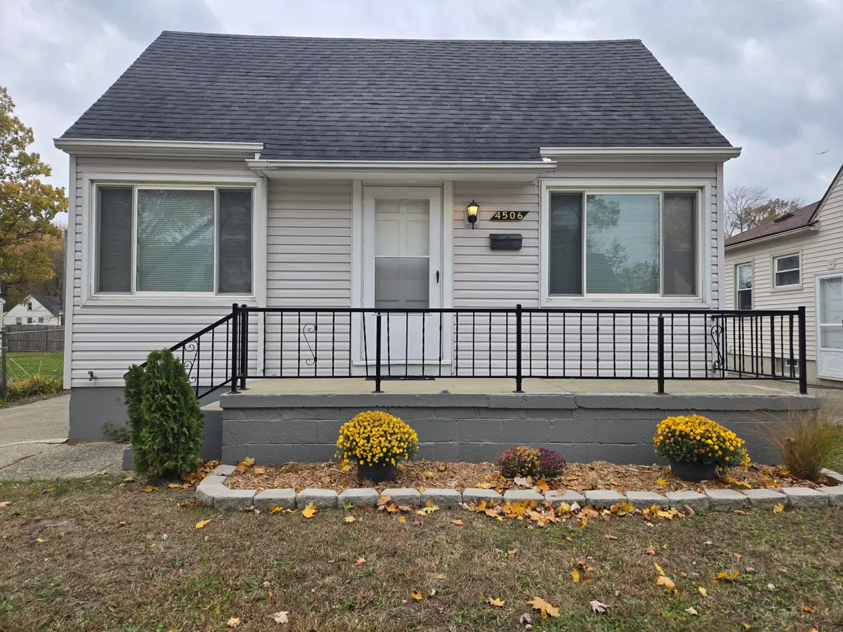 4506 Syracuse Street, Dearborn Heights, MI 48125 - Image #1