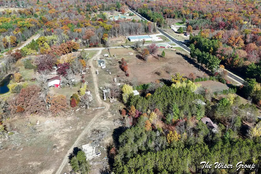 2072 W 15 Mile Road, Bitely, MI 49309 - Image #2