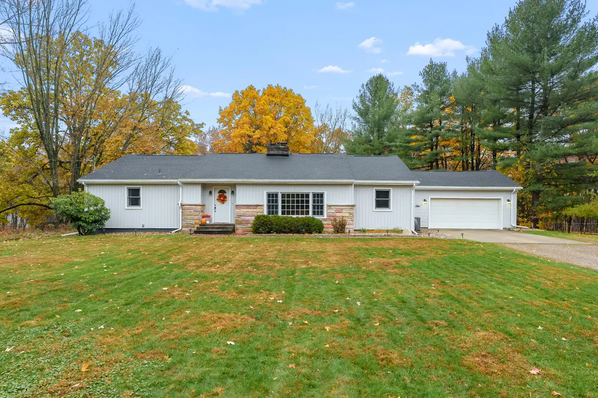 11944 E D Avenue, Richland, MI 49083 - Image #1