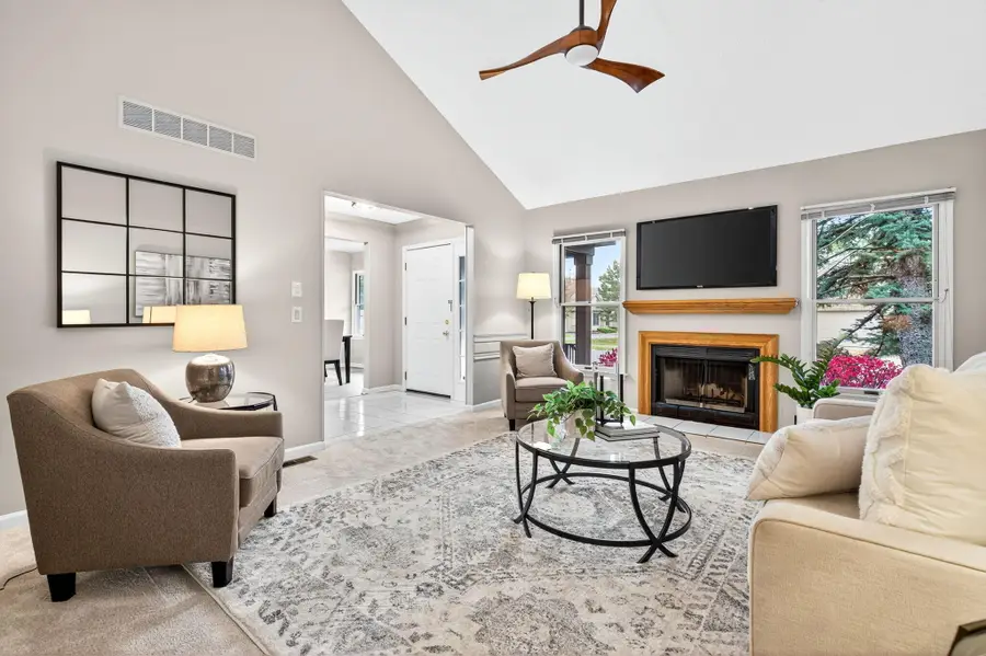 561 Galen Circle, Ann Arbor, MI 48103 - Image #2