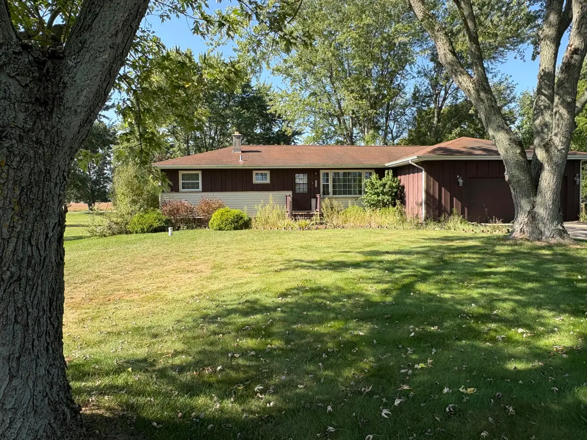 70954 Elkhart Road, Edwardsburg, MI 49112 - Image #1