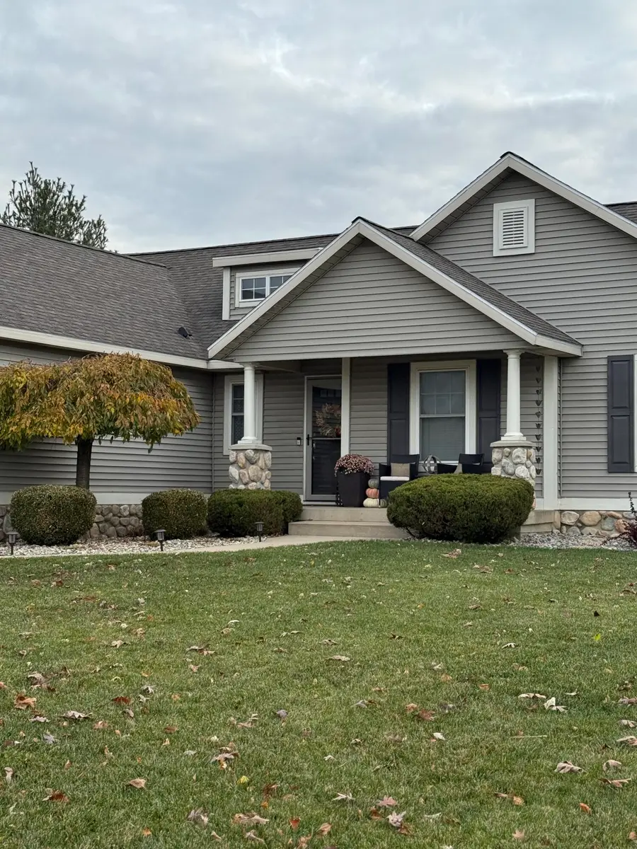 7932 Westside Drive, Hudsonville, MI 49426 - Image #2