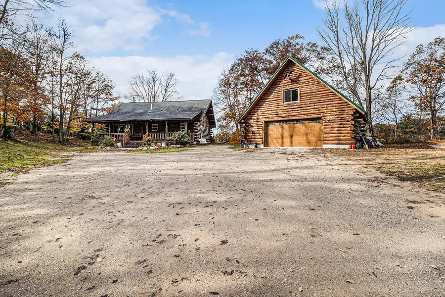 15778 Peters Farm Road, Irons, MI 49644 - Image #3