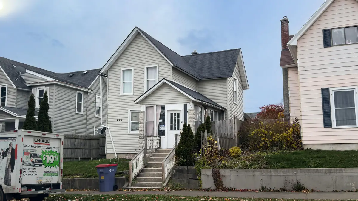 627 Lane Avenue Nw, Grand Rapids, MI 49504 - Image #1