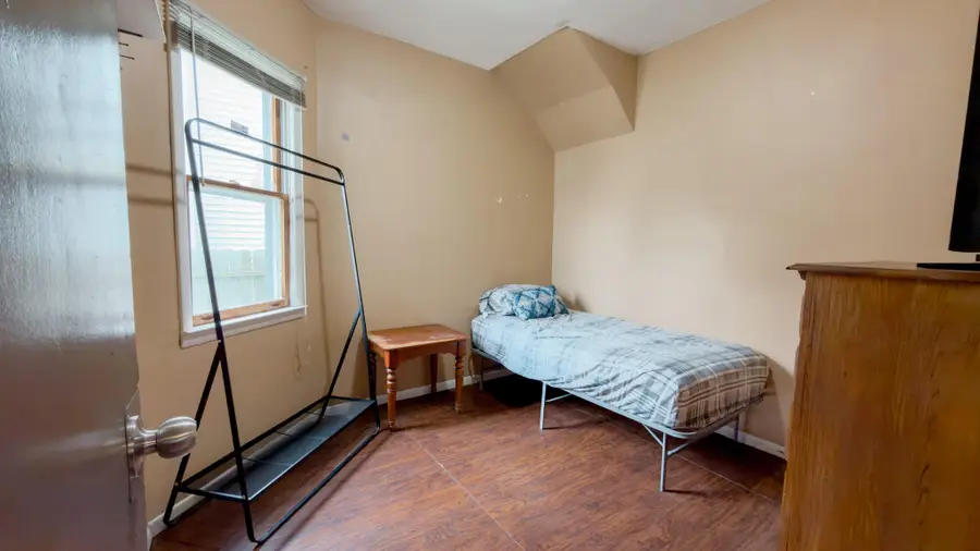 627 Lane Avenue Nw, Grand Rapids, MI 49504 - Image #3