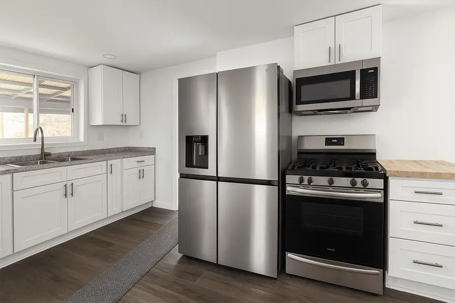 31195 Merriman Place, Romulus, MI 48174 - Image #2