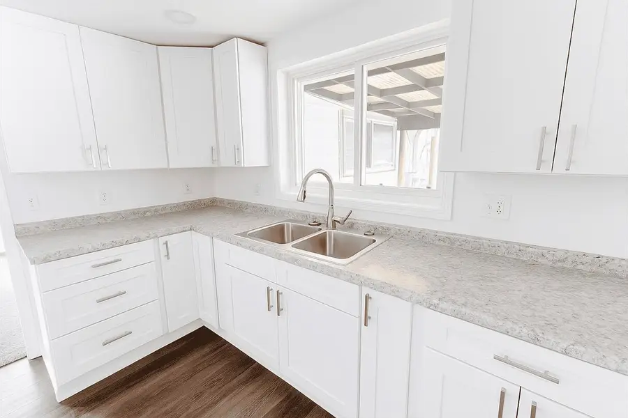 31195 Merriman Place, Romulus, MI 48174 - Image #3