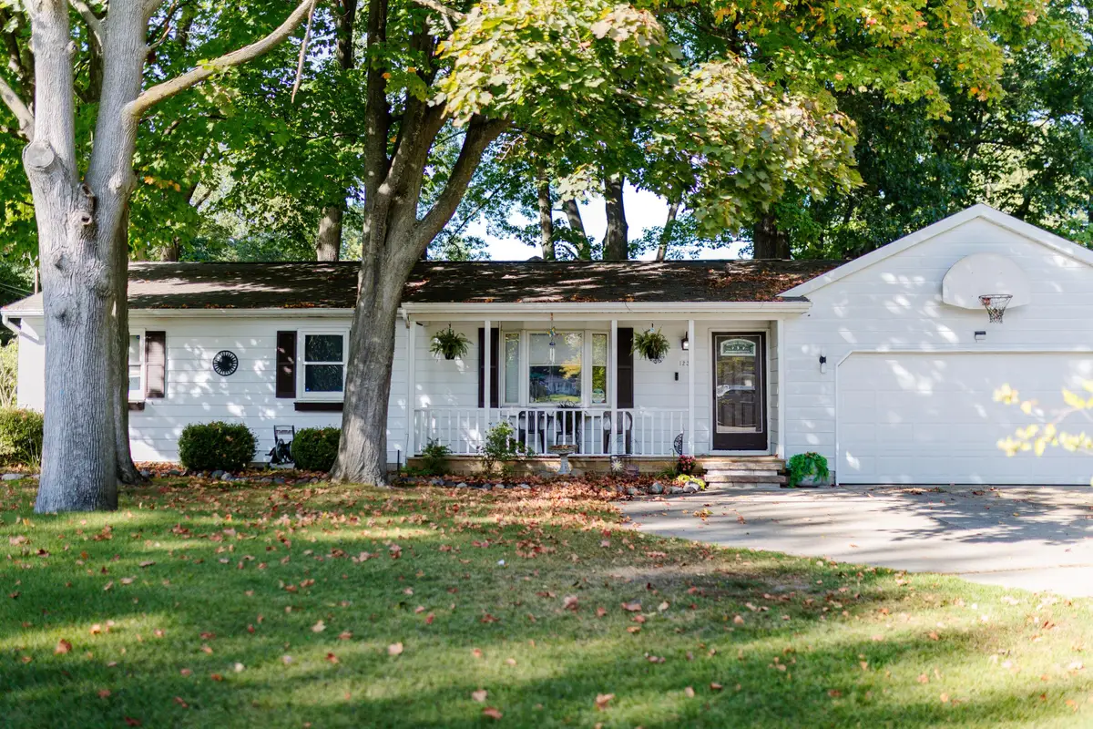 1231 Falling Brook Drive Se, Kentwood, MI 49508 - Image #1