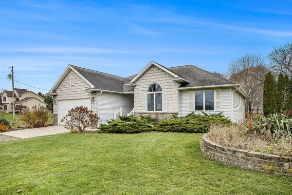 7880 S Lowell Road, St. Johns, MI 48879