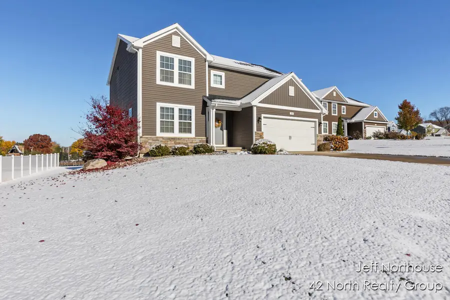 769 Sun Stone Drive Sw, Byron Center, MI 49315 - Image #2