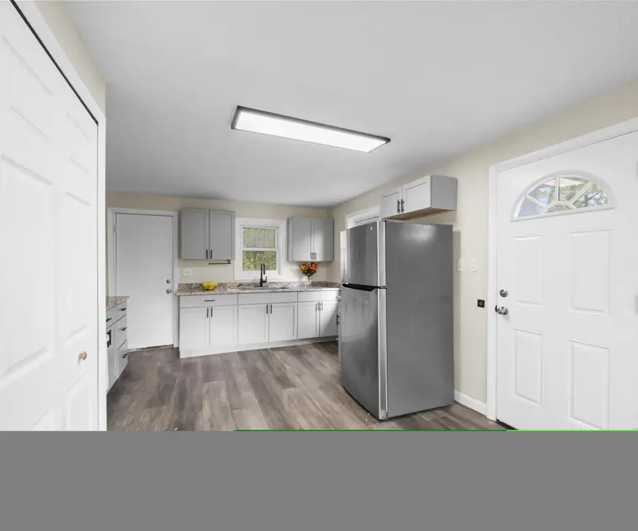 24118 Martinsville Road, Belleville, MI 48111 - Image #3