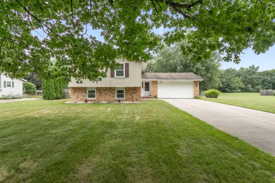 25056 Cherry Street, Edwardsburg, MI 49112 - Image #2