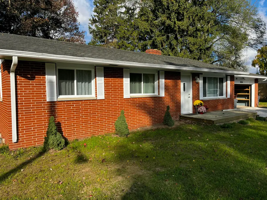 9030 Maplewood Drive, Berrien Springs, MI 49103 - Image #2