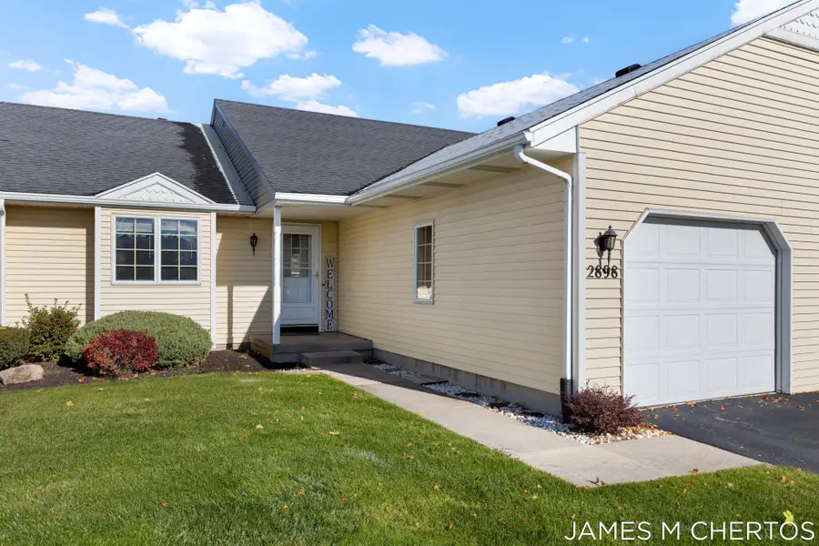 2898 Parkside Drive #40, Jenison, MI 49428 - Image #2