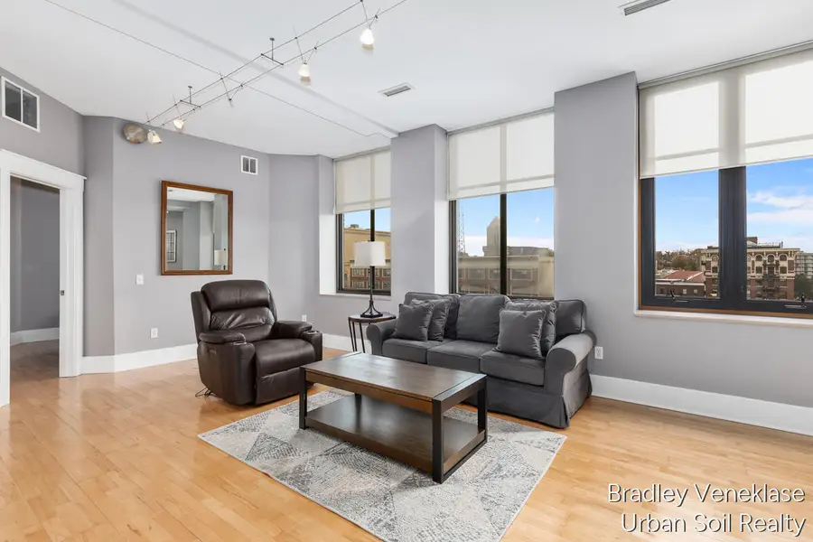 60 Monroe Center Street Nw #Suite 7D, Grand Rapids, MI 49503 - Image #3