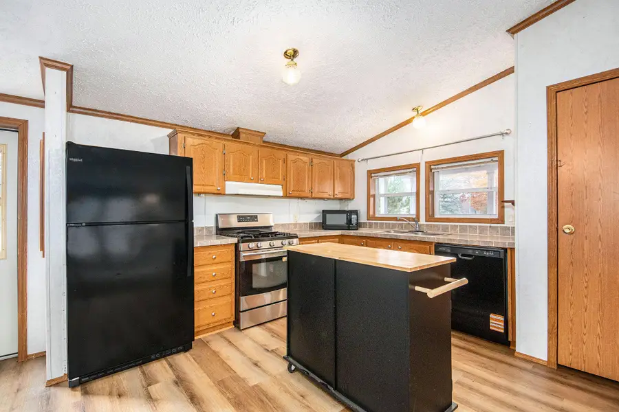 3260 W Ridge Street, White Cloud, MI 49349 - Image #2
