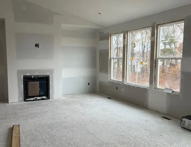 5816 Hillbrook Court Ne, Belmont, MI 49306 - Image #2