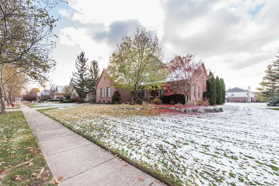 47458 Greenwich Drive, Novi, MI 48374 - Image #3