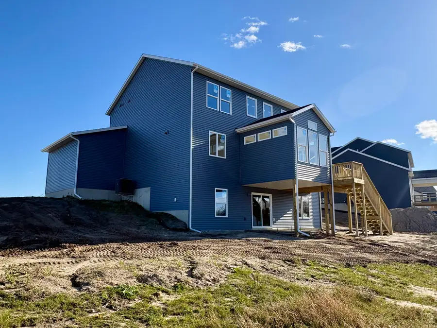 6617 Northfield Drive Sw, Byron Center, MI 49315 - Image #2