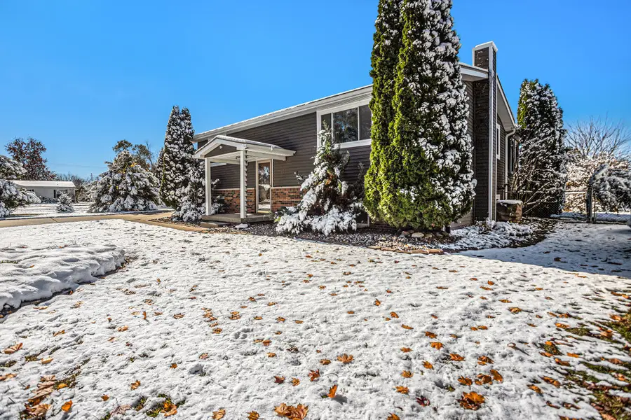 402 Gerald Street, Quincy, MI 49082 - Image #3