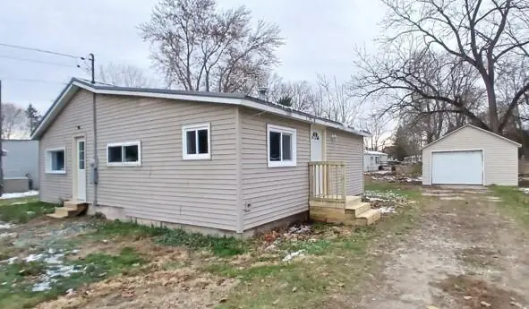 809 Washington Street, Nashville, MI 49073 - Image #1