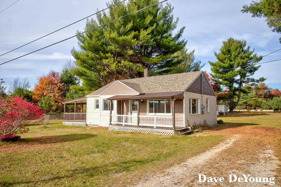 18890 W Howard City-edmore, Howard City, MI 49329 - Image #2