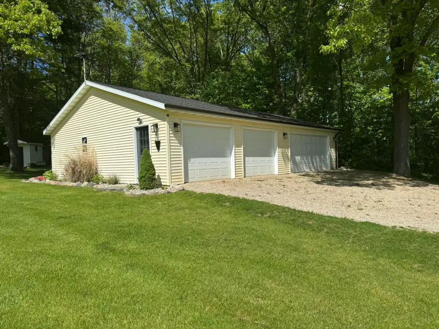 5020 Rountree Drive, Middleville, MI 49333 - Image #3