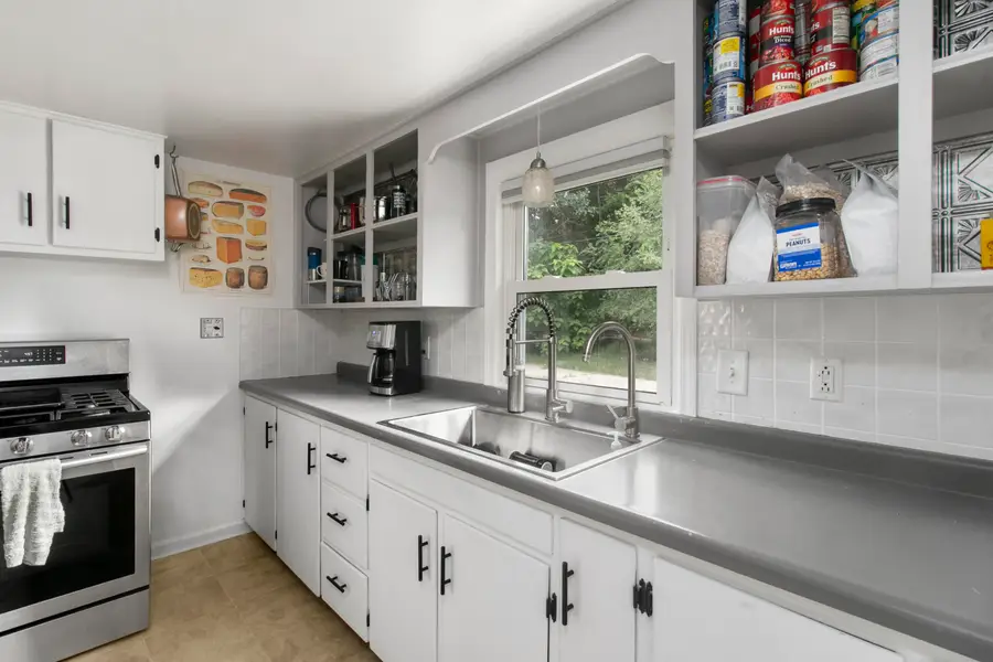 1063 Harding Street Nw, Grand Rapids, MI 49544 - Image #3