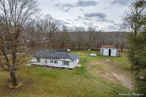 5281 W Bluewater Highway, Saranac, MI 48881