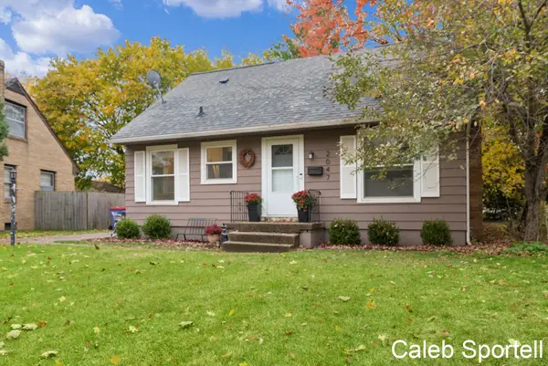 2047 Janes Avenue Ne, Grand Rapids, MI 49505