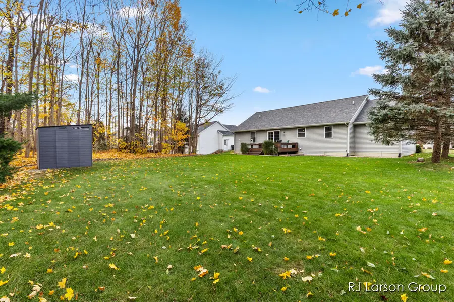 4178 Piute Drive Sw, Grandville, MI 49418 - Image #3