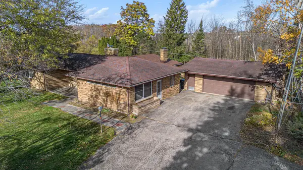 883 84th Street Se, Byron Center, MI 49315