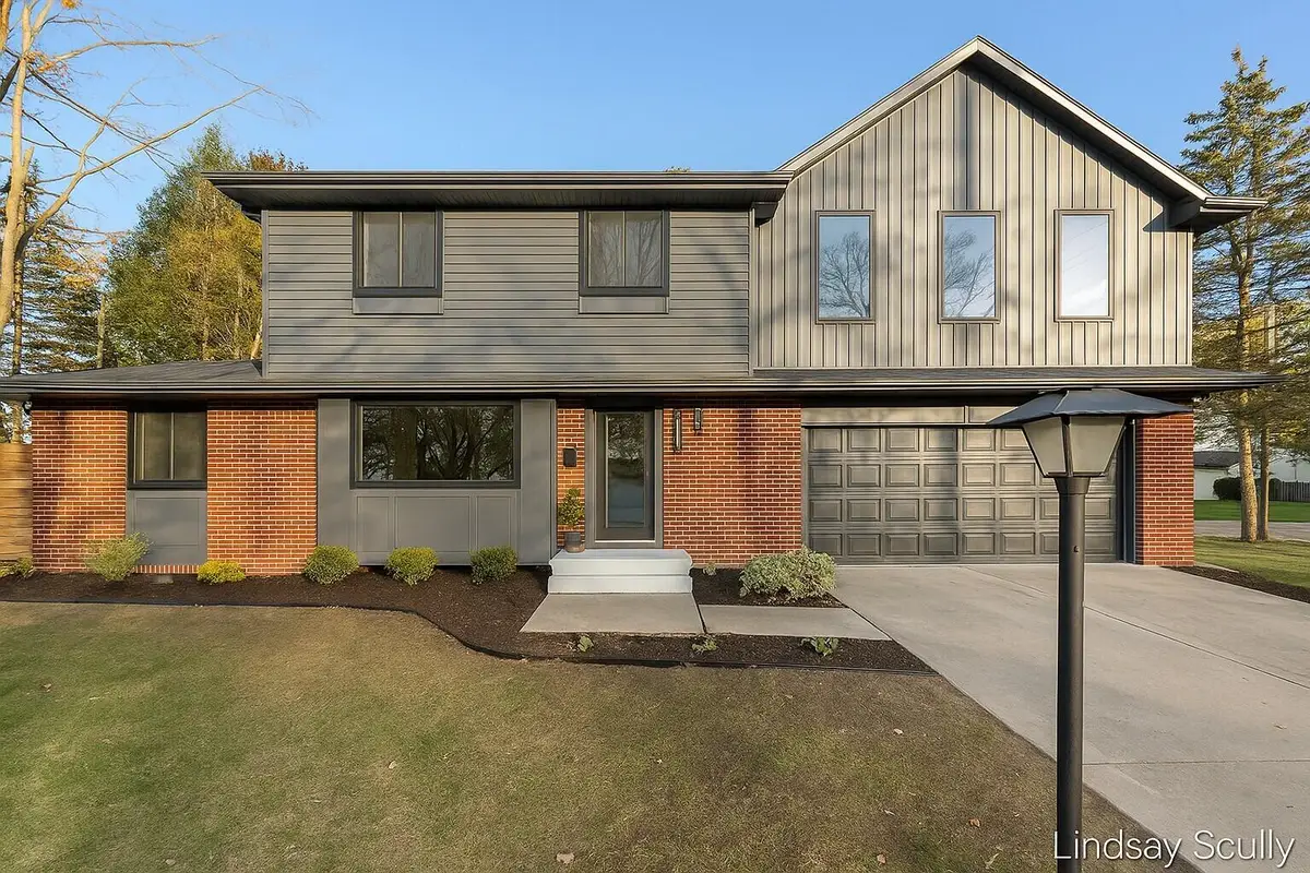 1560 Eastlawn Road Se, Grand Rapids, MI 49506 - Image #1