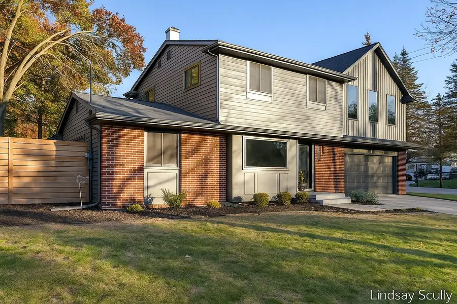 1560 Eastlawn Road Se, Grand Rapids, MI 49506 - Image #3