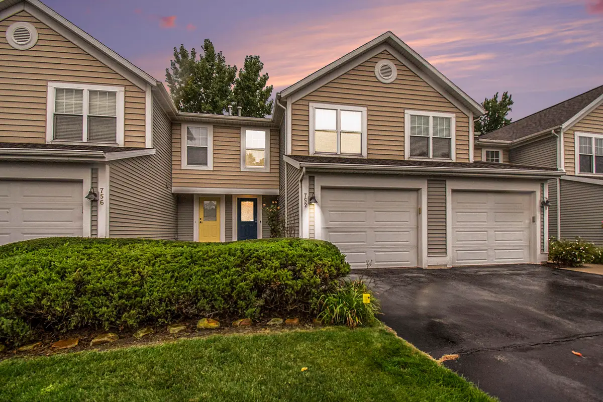 752 Stevenspoint Se, Byron Center, MI 49315 - Image #1