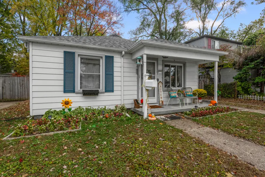2122 Brockton Avenue, Royal Oak, MI 48067 - Image #2