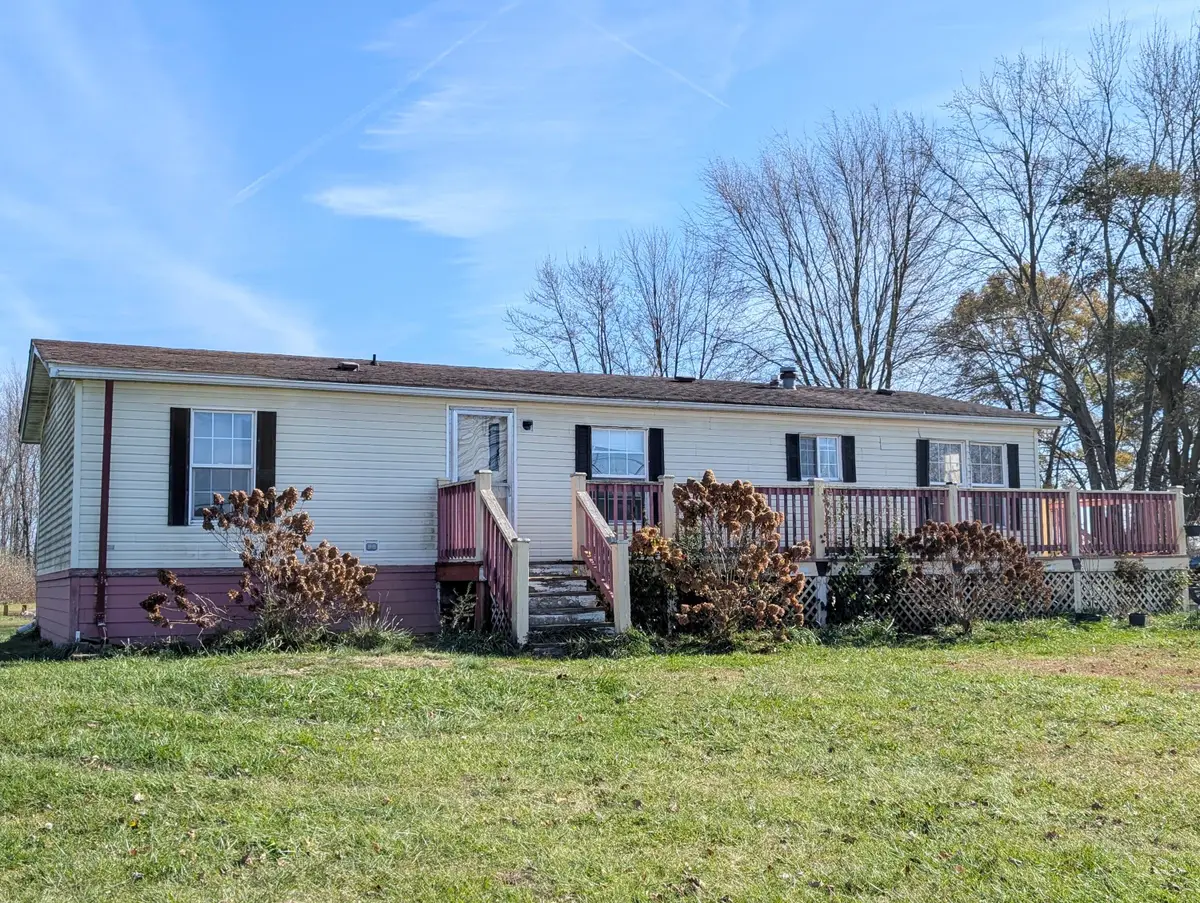 24155 County Road 681, Bangor, MI 49013 - Image #1