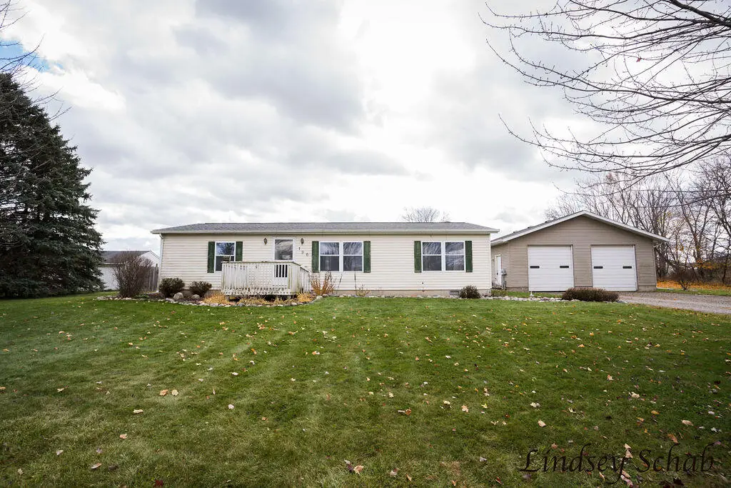196 E Peck Lake Road, Ionia, MI 48846 - Image #1