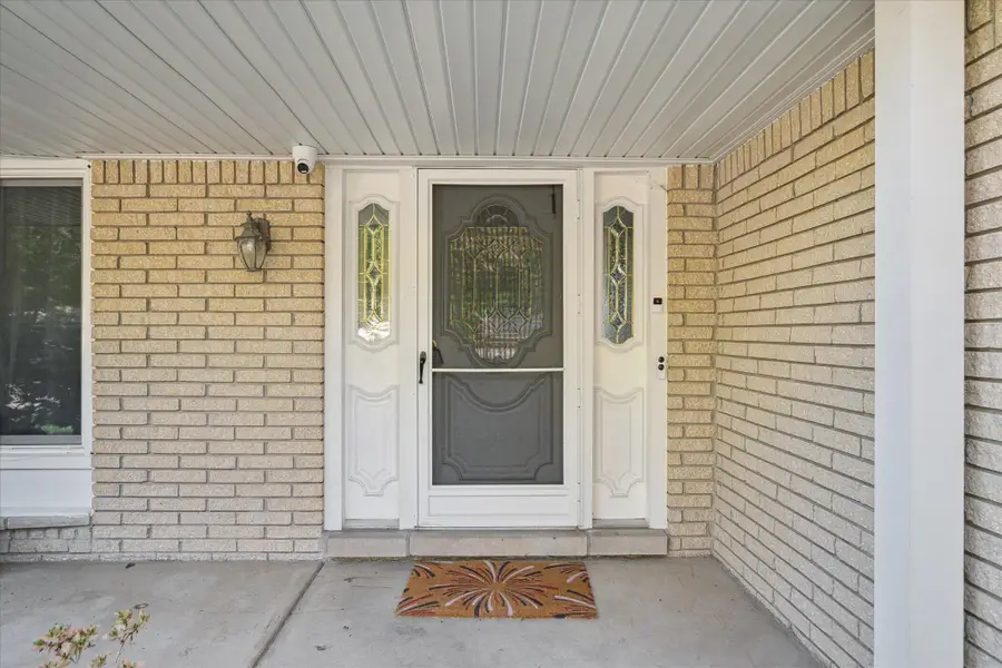 43009 Arlington Road, Canton, MI 48187 - Image #3